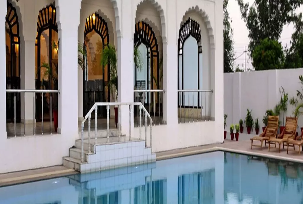 hotel utkarsh vilas agra_shabavizparvaz_11.jpg